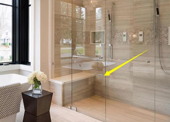 越来越多家庭淋浴房装上这玩意,既实用又安全,聪明人都懂!