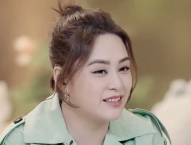 易胖体质 一会胖妞一会“骷髅架”,这些女星极端减肥,瘦得只剩下“丑”