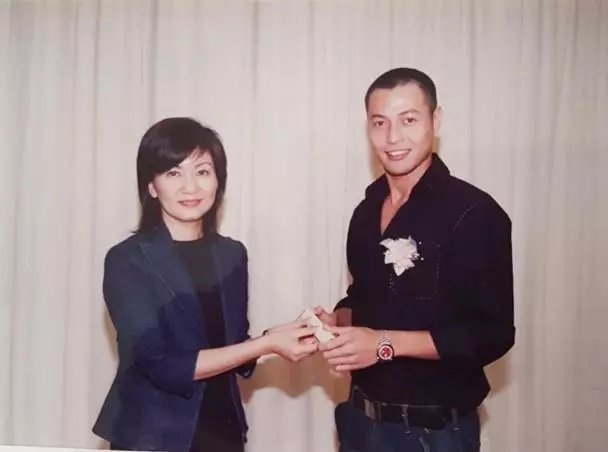 张达伦|事业起步却变面瘫，TVB绿叶张达伦发展不顺：以为自己是古天乐