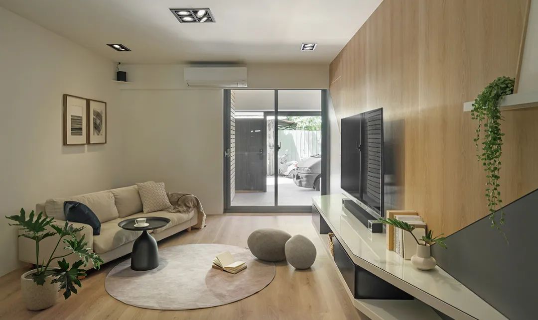 夫妻改造37年老屋,当北欧遇上简约,让83㎡居家清新治愈