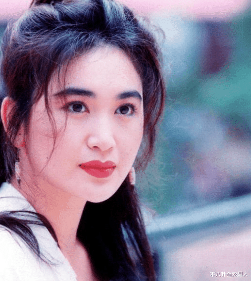 温碧霞|7位港圈女神现状：发福油腻装少女，整容脸蛋全靠p，个个都垮了