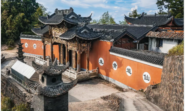 葛仙山|葛仙山究竟是什么地方，让人感受到神仙般的日子，太惬意了