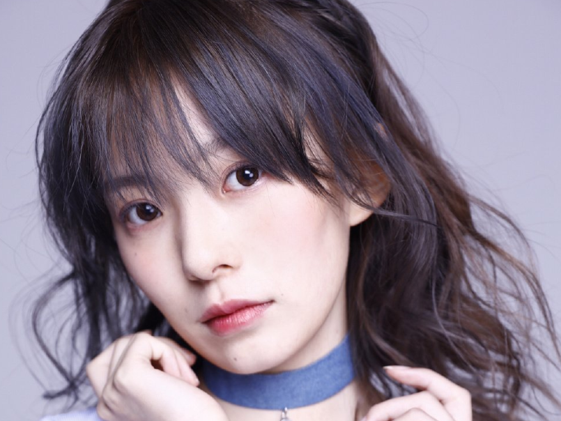 陈卓璇|耿直的妹妹陈卓璇，瘦瘦小小的她，看上去真的很可爱哦