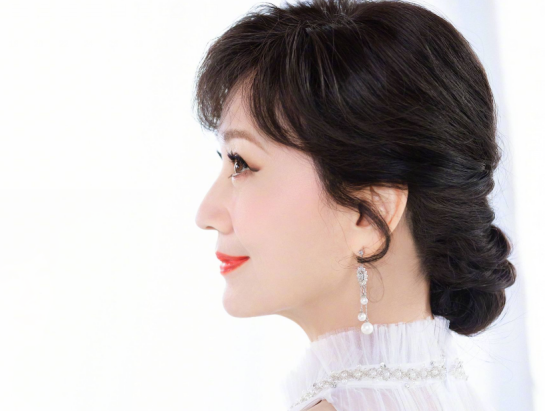 赵雅芝|不老女神赵雅芝，六十多岁状态极好，不愧是人生赢家！