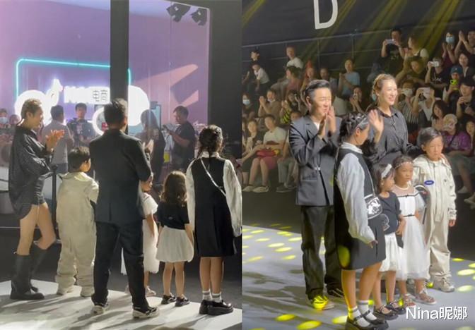 陈浩民|阵势大！陈浩民一家六口走秀共用一张脸，36岁娇妻穿皮靴大长腿抢尽风头