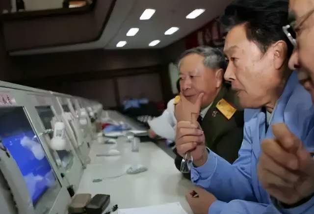 1979年钱学森力荐一年轻人,25年后成中国航天功臣,获500万奖金