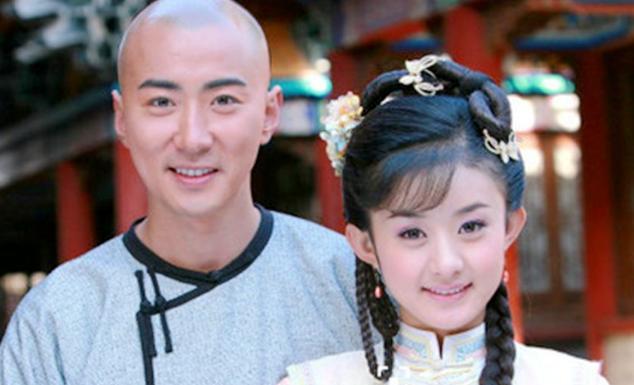 赵丽颖|冯绍峰被拍带娃,赵丽颖赚钱拍戏,作为母亲她失职吗?