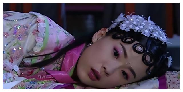 明星 颜值封印!明明是花容月貌的女明星,却都被这奇特的造型给坑了