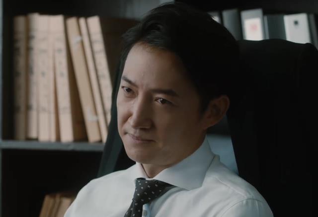 钟汉良|才2集收视破1,钟汉良令观众成功“入坑”,央视拿到了收视王牌