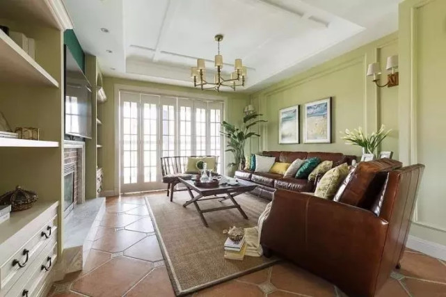 128平混搭三居室,轻盈温馨中透着更加沉稳的古典气质,舒适上档次