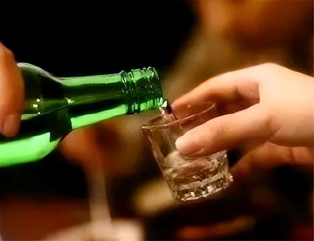 2009年深圳一男子出轨女邻居,被邻居丈夫发现后对其实施物理阉割