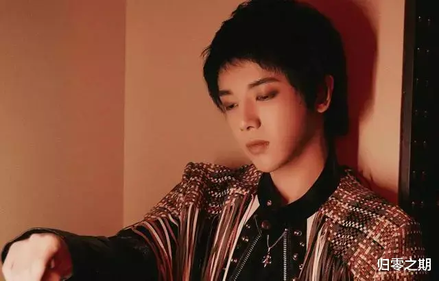 华晨宇|周深和华晨宇同是选秀出身,差距却越来越大,华晨宇正发力追赶