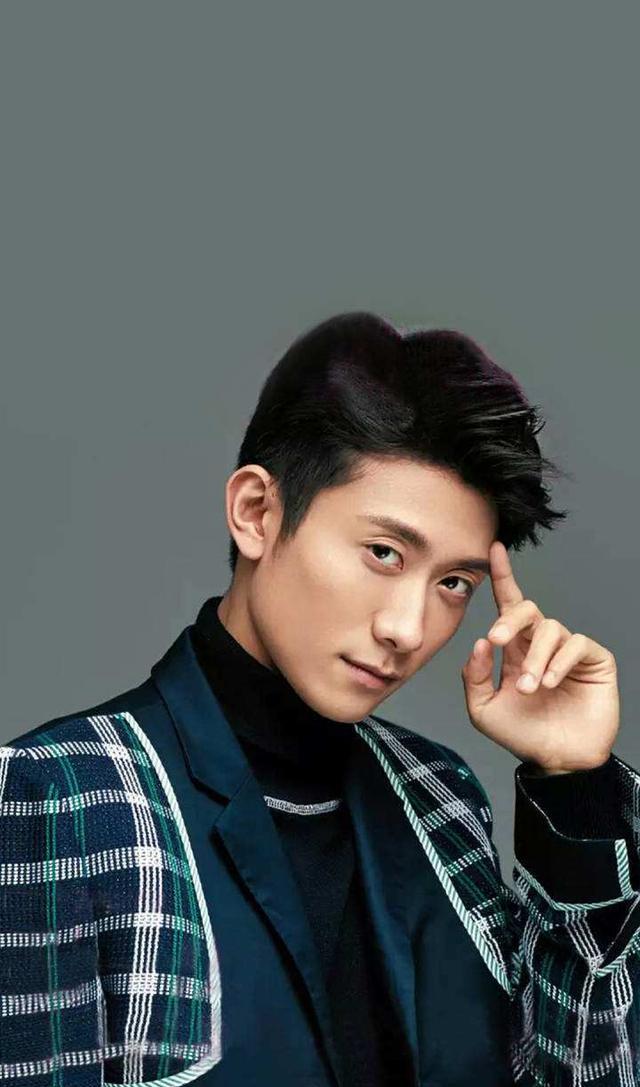 张一山|张一山发声明没人信,官媒发了3个字大家信了,明星已没有公信力