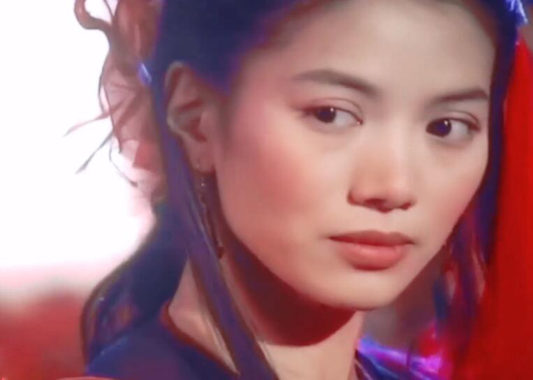 花木兰|巾帼英雄别硬演，10版花木兰对比，有人英姿飒爽，有人却油腻耍帅