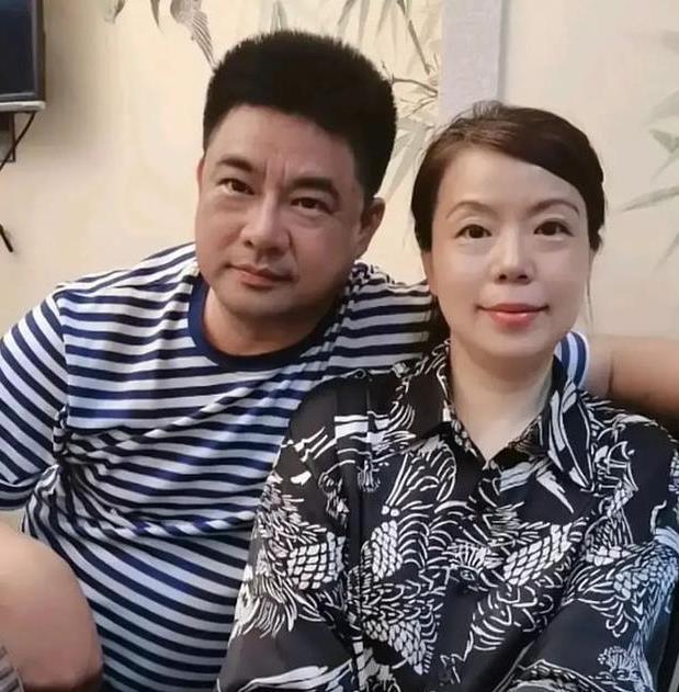 北海舅舅再发动态,回应说从不后悔过往言行,与许敏关系成谜团