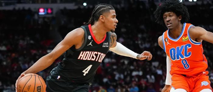 牛！美记：在火箭训练结束后，杰伦-格林深入研究自己的比赛录像