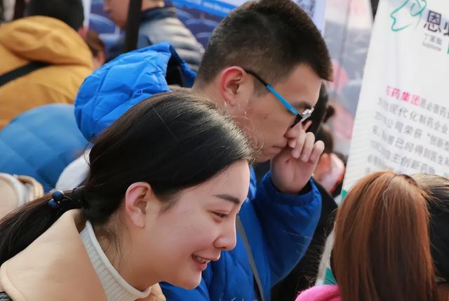 西装|毕业生如何完美切换到职场身份?保持“渣男心态”,开心又开挂