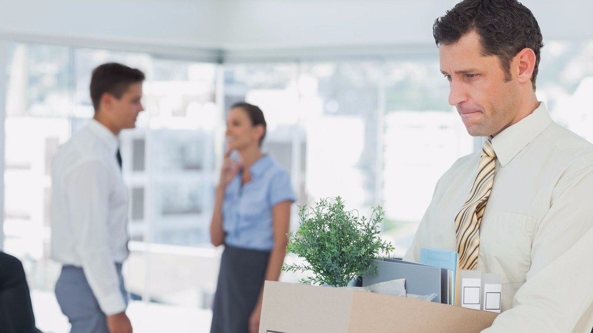 人与人|人与人之间是价值交换，但价值交换要考虑大众，以及双方面