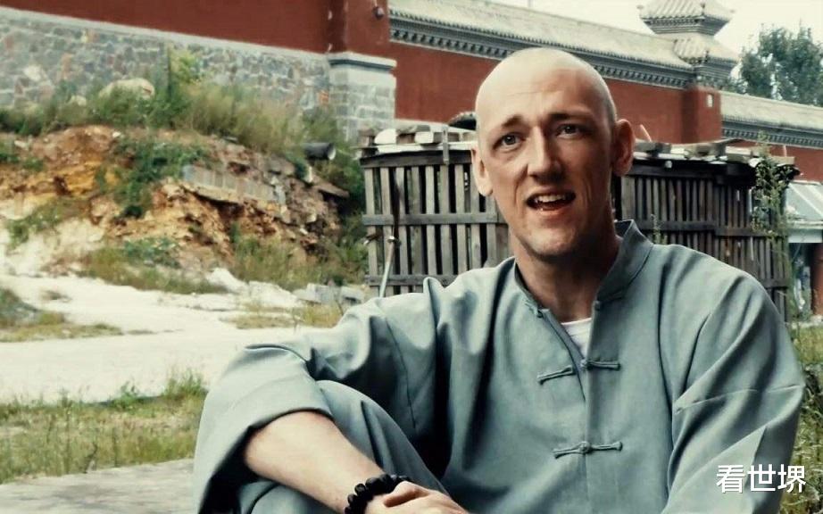 |西方人:“欺负人”应该是一个职业选择