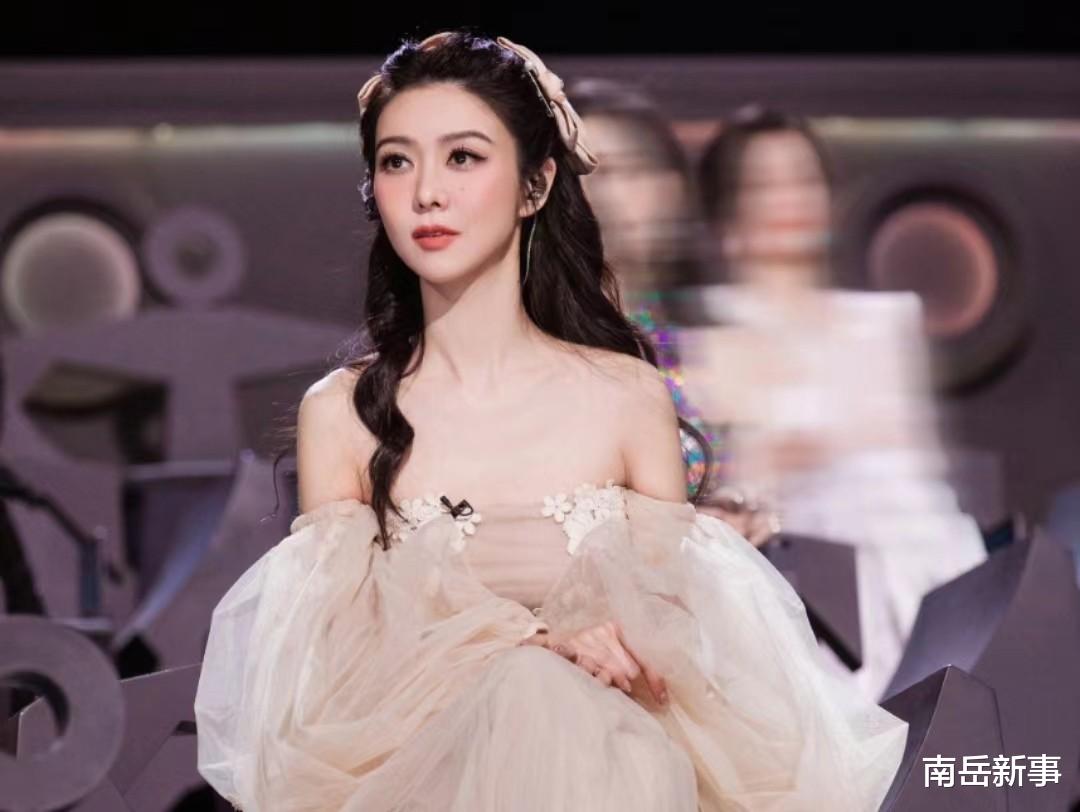 整容|整容、打针、过度减肥,9位浪姐为美太疯狂,面部僵硬认不出