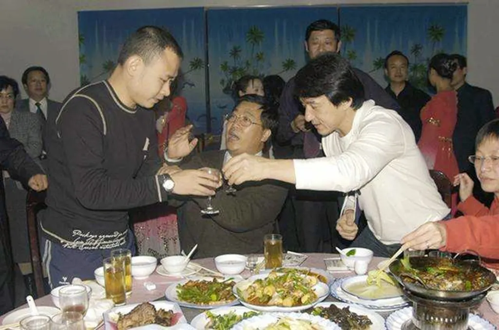 田震|六位红遍全国却突然消失的歌手,有的曾患抑郁症,有的被迫退圈