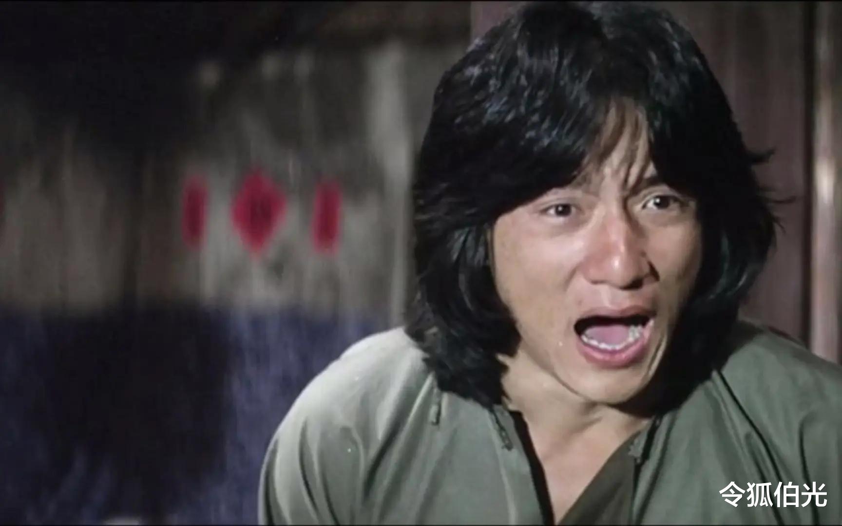 李小龙|同样是世界功夫巨星，把李小龙和成龙一对比，差别就出来了