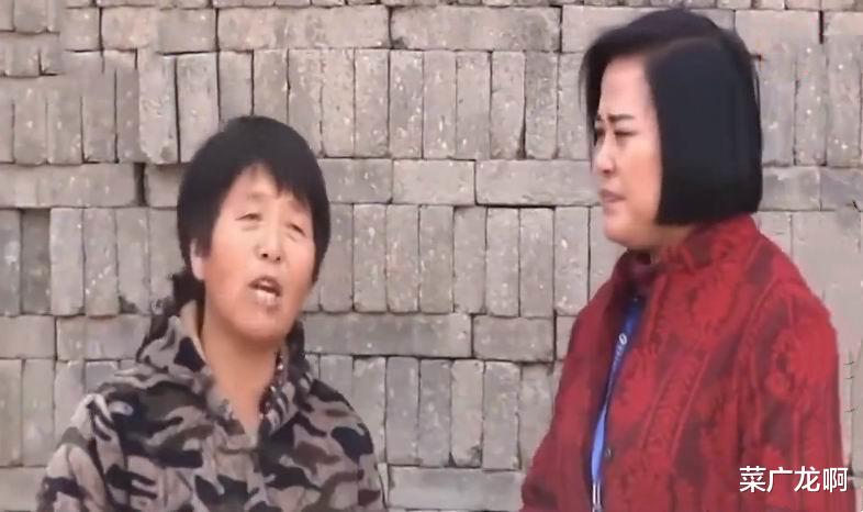 男子抛妻弃女30年,得知女儿考上研究生,求相认却被前妻喊给我滚