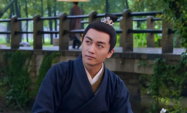 古力娜扎|古装男神，结婚7年很幸福，合体拍恩爱大片，网友：姐弟恋齁甜