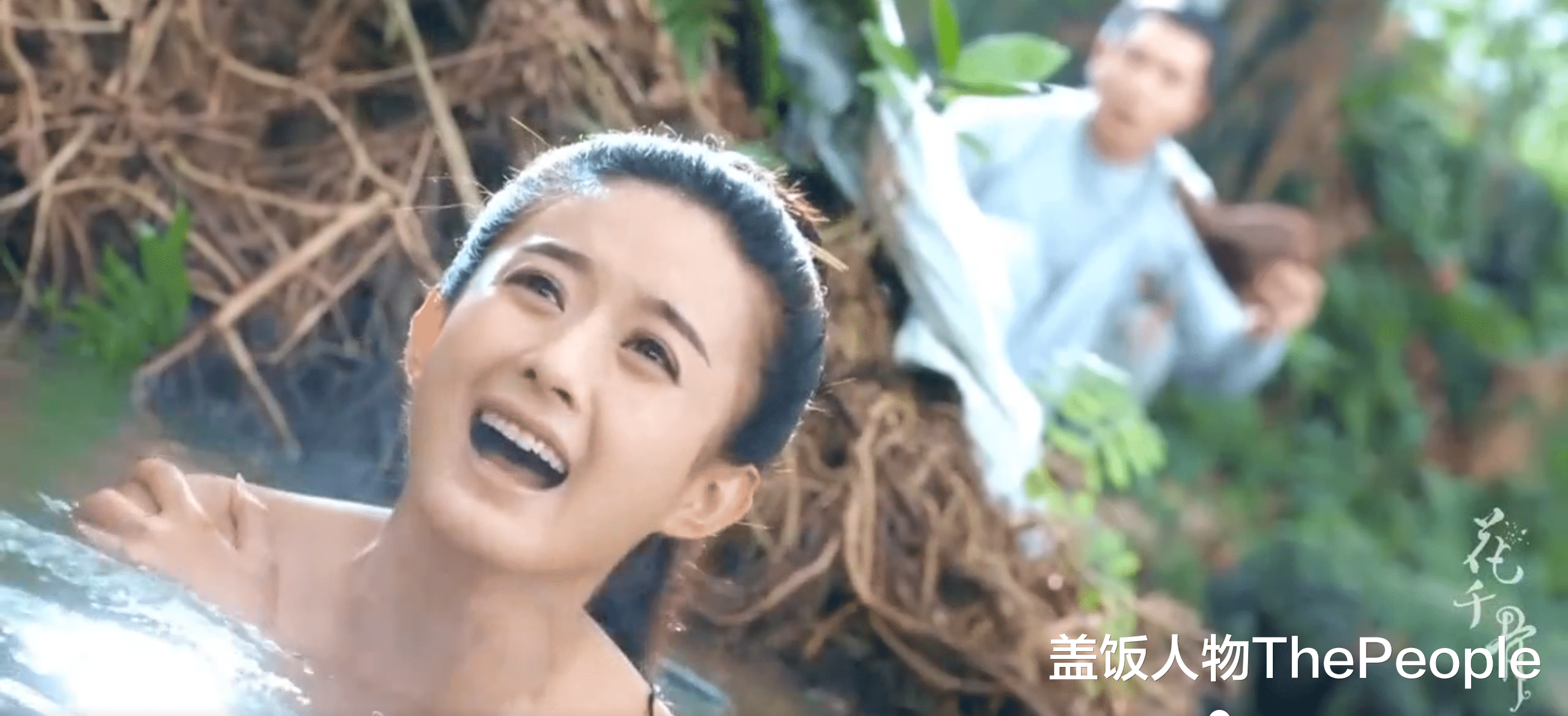 袁姗姗|同样是演美人出浴,把张曼玉林青霞和袁姗姗放一起,差距就出来了