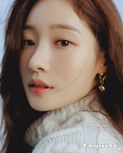 锁骨骨折|“人间樱花”郑采妍采访公开：锁骨骨折好多了，第一次做大手术