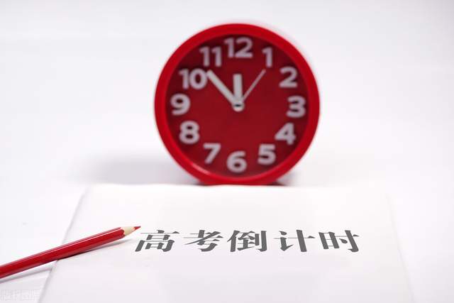 |小镇做题家是每一个普通人的缩影