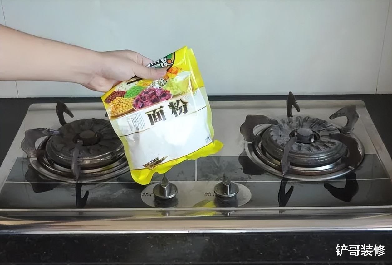 建议大家：不管厨房多大，都不能放这4样物品，别不当回事！