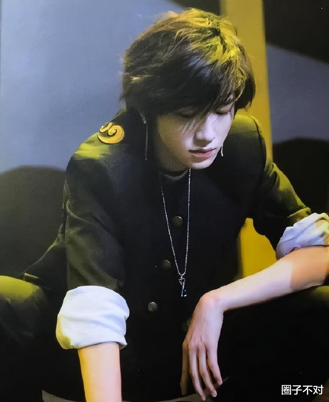 宋亚轩|“靠脸生存”宋亚轩:被迪奥看中,后受吴彤青睐拿下《王牌》综艺