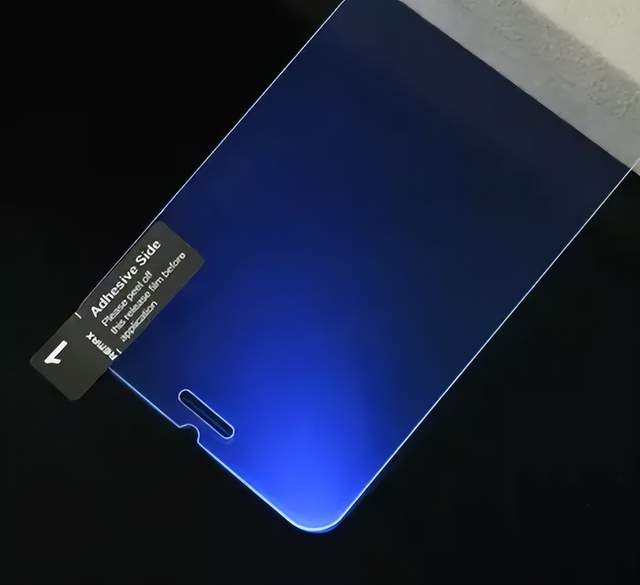 钢化膜|一文看懂:8 种主流手机膜的利与弊,该如何选择购买?