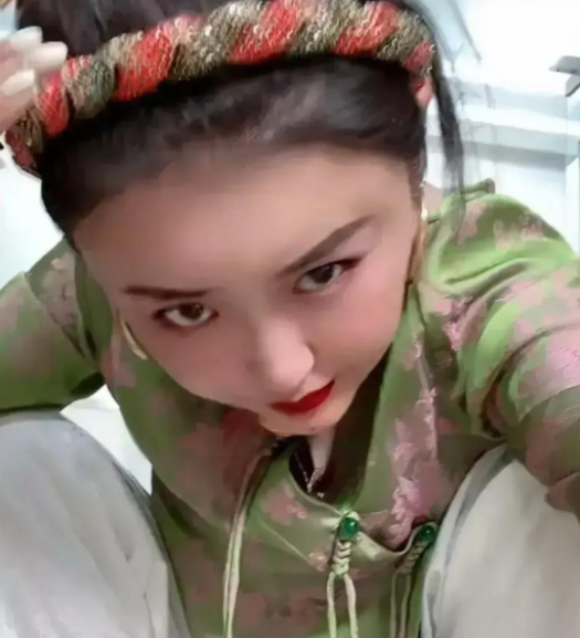 赵本山|娇娇再次叫板赵本山：还我2亿投资，否则去刘老根大舞台拉条幅