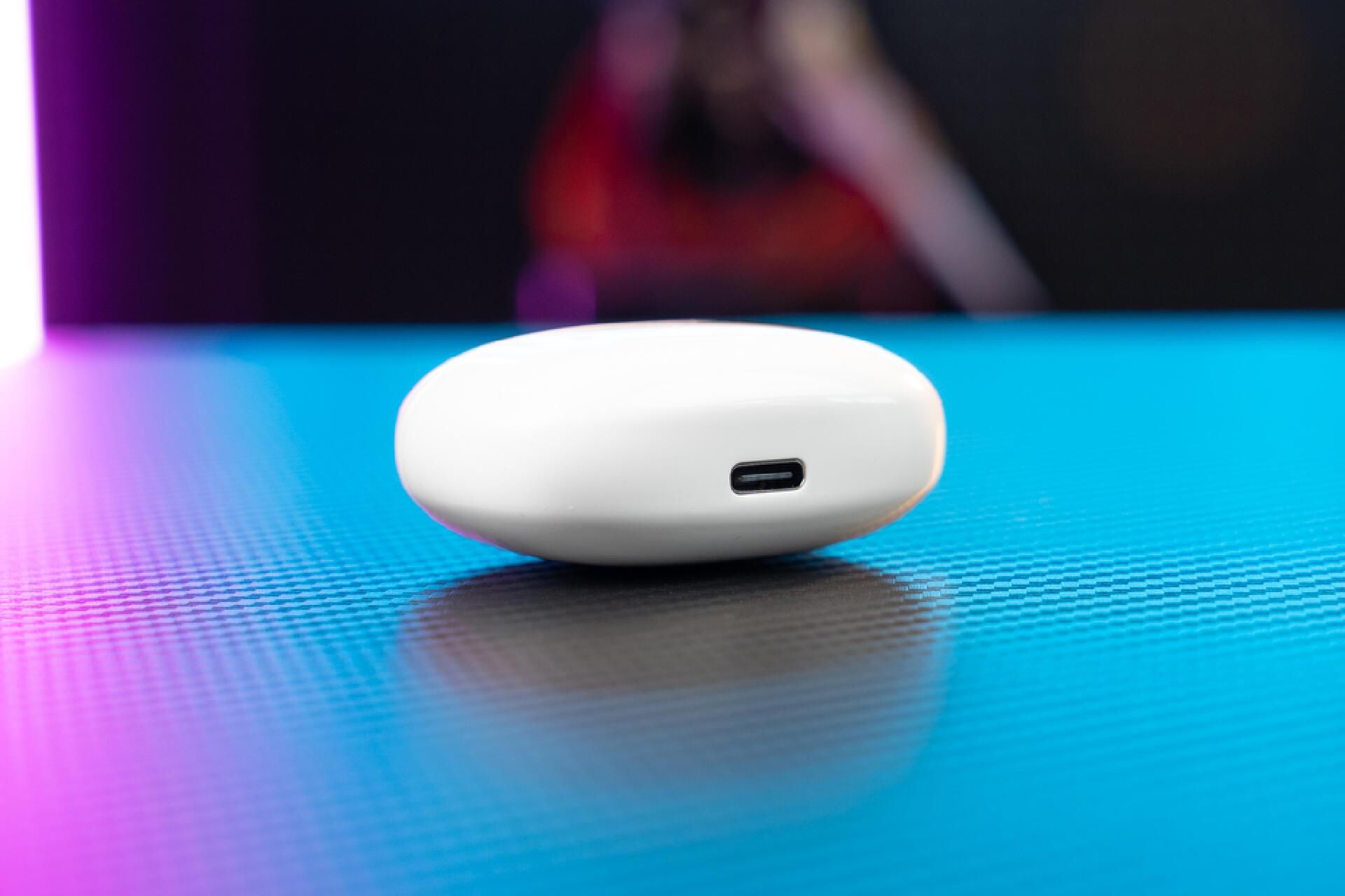 |国产耳机又一新秀？Oforui F2 Pro ANC主动降噪真无线蓝牙耳机