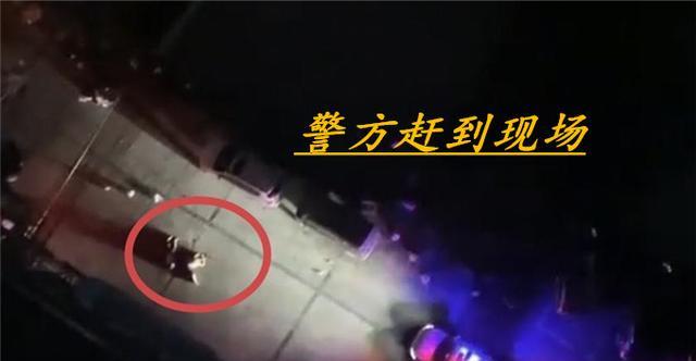 四川乐山跳楼者砸中无辜妇女,两人当场死亡,通报揭开真相……
