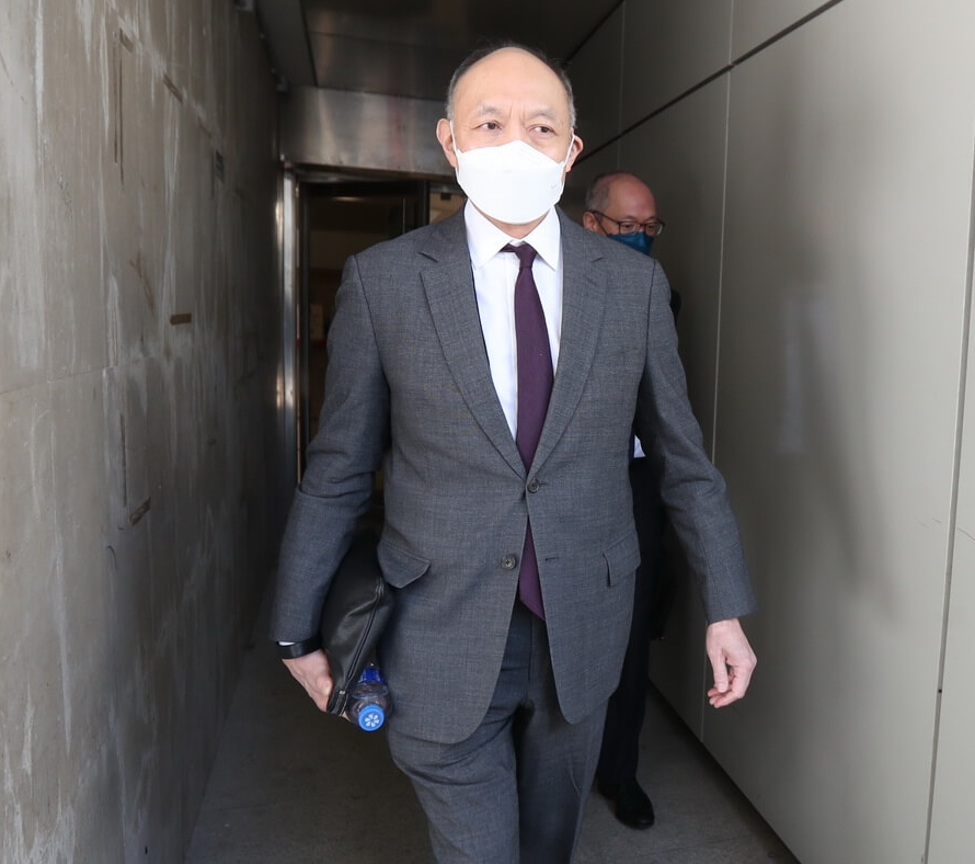 霍英东|霍启刚二叔否认私吞76亿，称不与家人分掉遗产是希望为霍英东圆梦