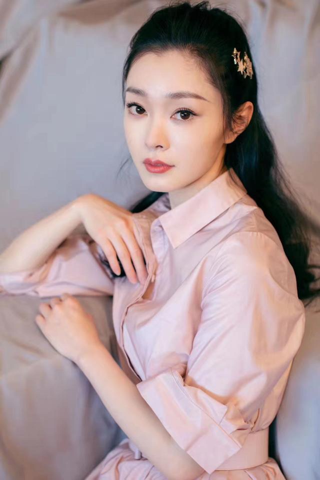 白敬亭|白敬亭宋轶恋情回顾:相识到恋爱用了5个月,为了谈恋爱拍《长风渡》