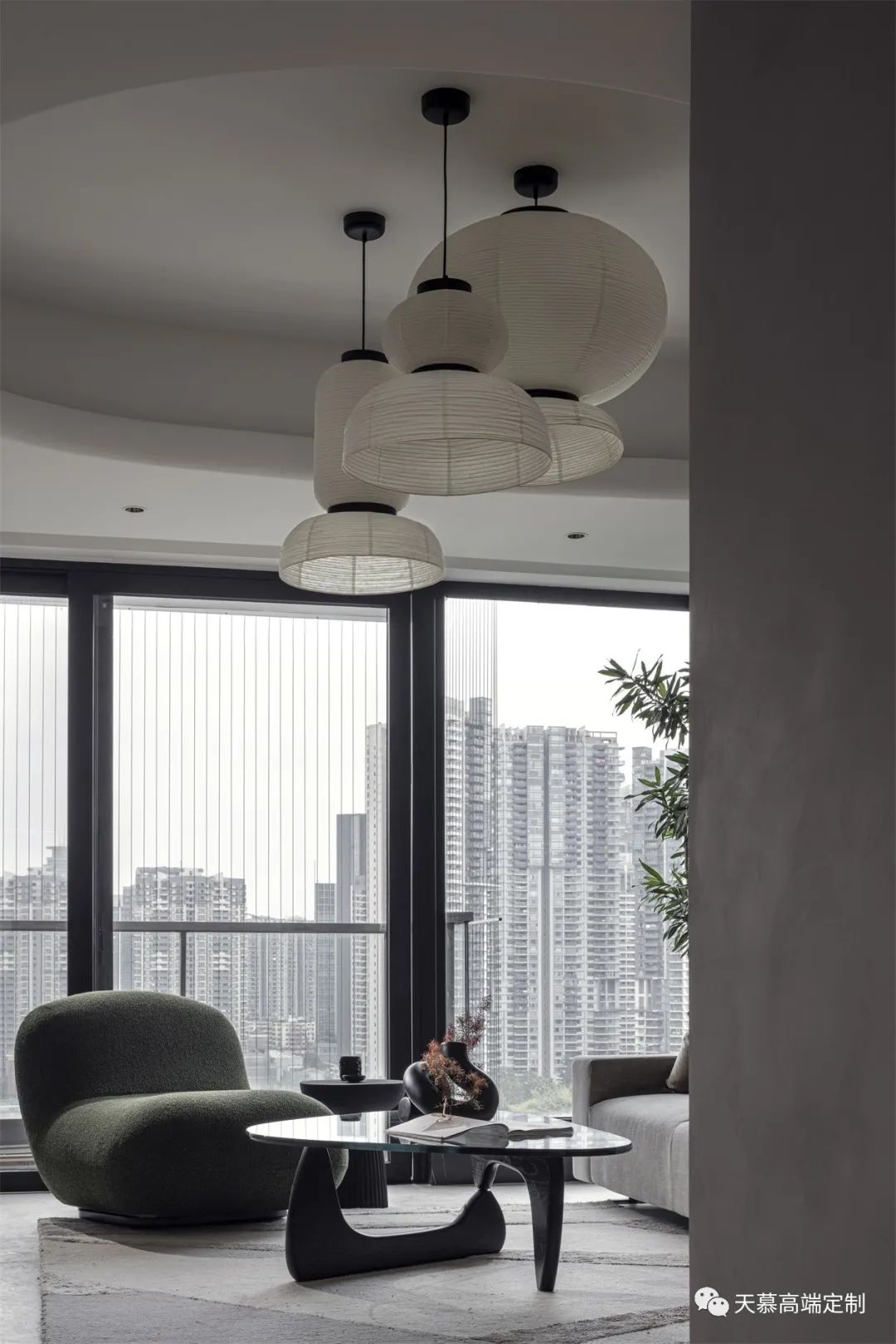 190㎡的轻混风定制,微水泥重塑艺术家装,效果令人惊喜