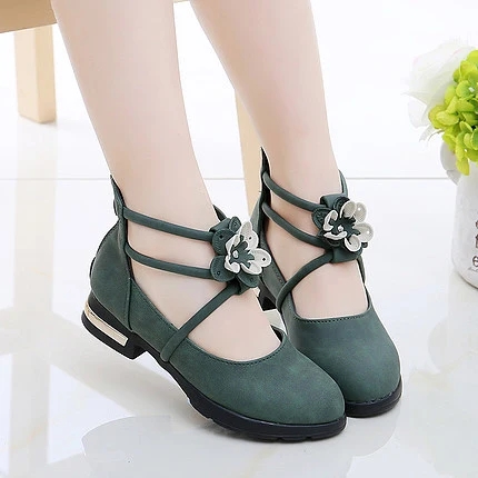 高血压|央视又曝“毒童鞋”:伤肾脏、大脑,致性早熟!别再给孩子穿了!