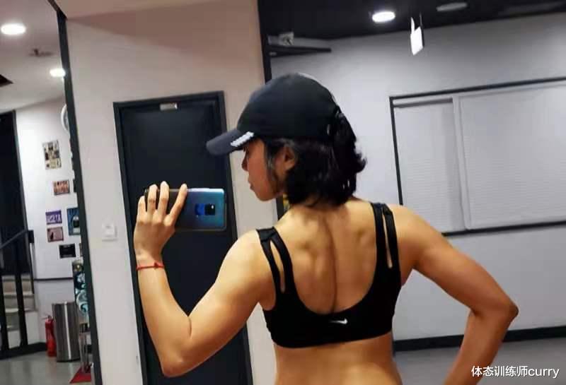 运动|5年力量训练快40岁宝妈健身分享上：缘起，训练思路计划，私教