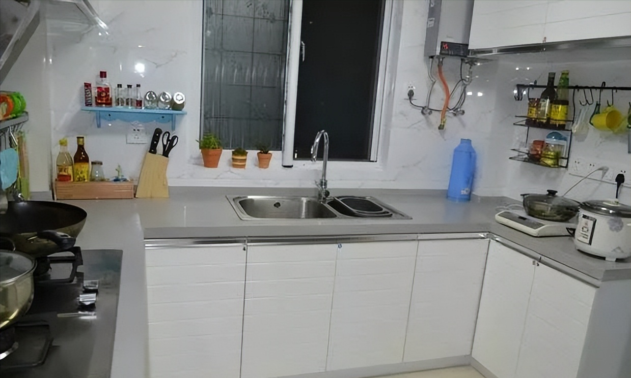 入住半年晒新家,虽然是8万简装刷白墙,但却越住越舒服