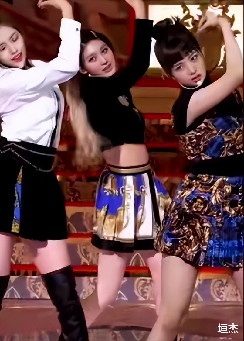 张元英|“逆风翻盘”金秋天:出道人气垫底,与队友撞型,靠一把剪刀改命