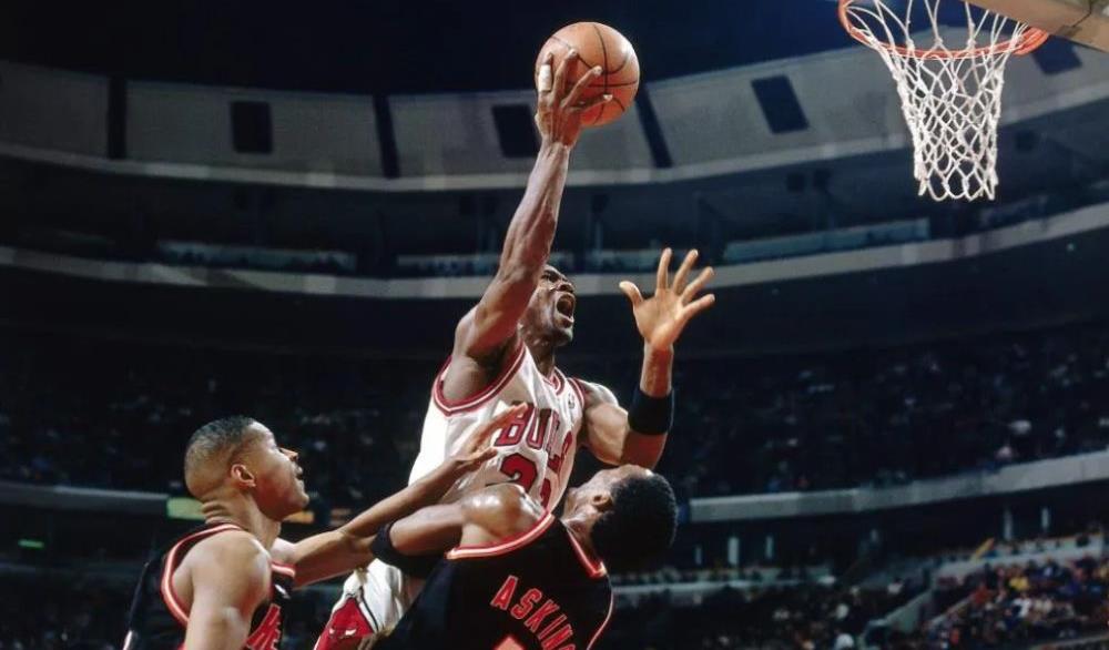 邁克爾·喬丹|對于喬丹的最后一投，壓時間是否合理？成功就代表著合理