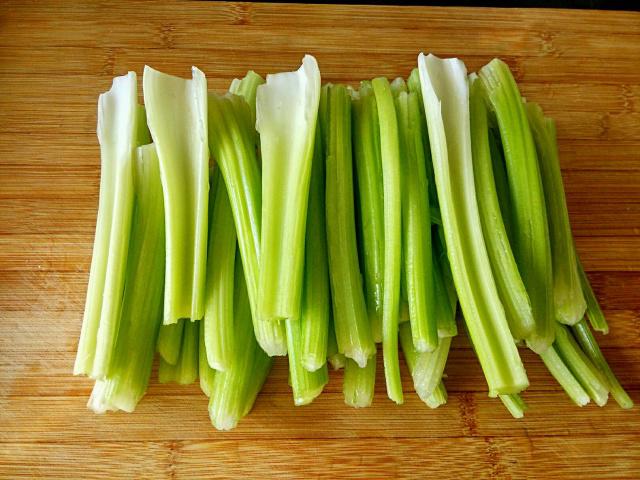 尿酸|这些“排酸高手”就藏在厨房,经常吃点,尿酸不升高,痛风不靠近