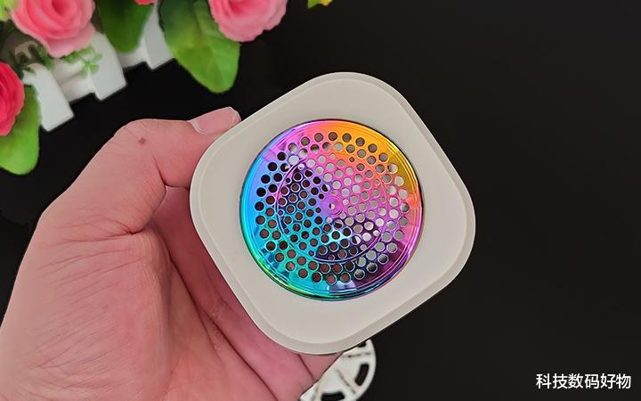 大宇毛球修剪器M4,颜值高有质感功能齐全,家家户户需要它