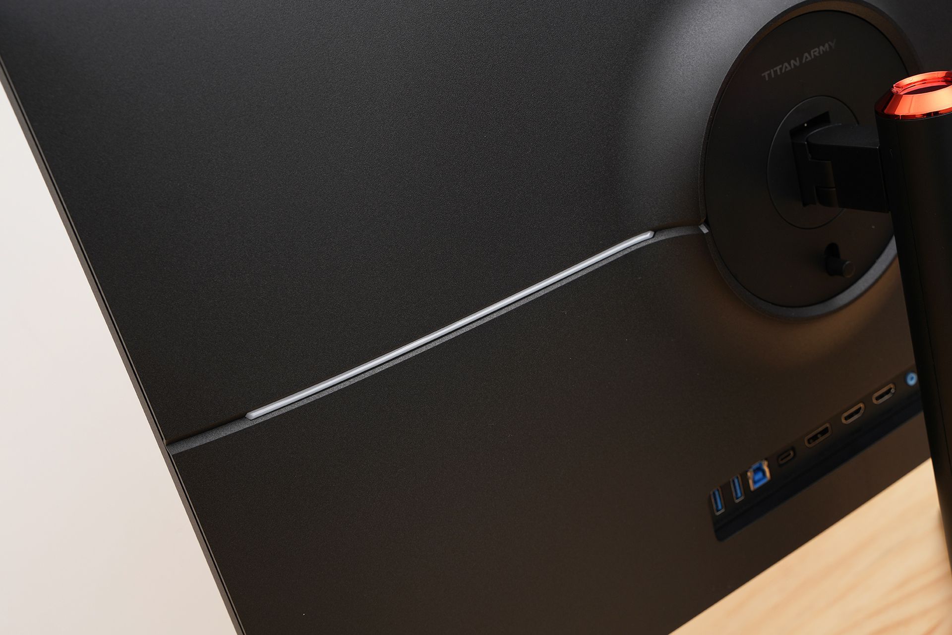 it芯片|RTX3090的最佳伴侣 泰坦军团P2SA2V旗舰电竞显示器开箱