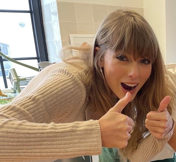 金·卡戴珊|泰勒丝同学爆料她复仇心很强，大家都讨厌她，最后却是对她的赞美