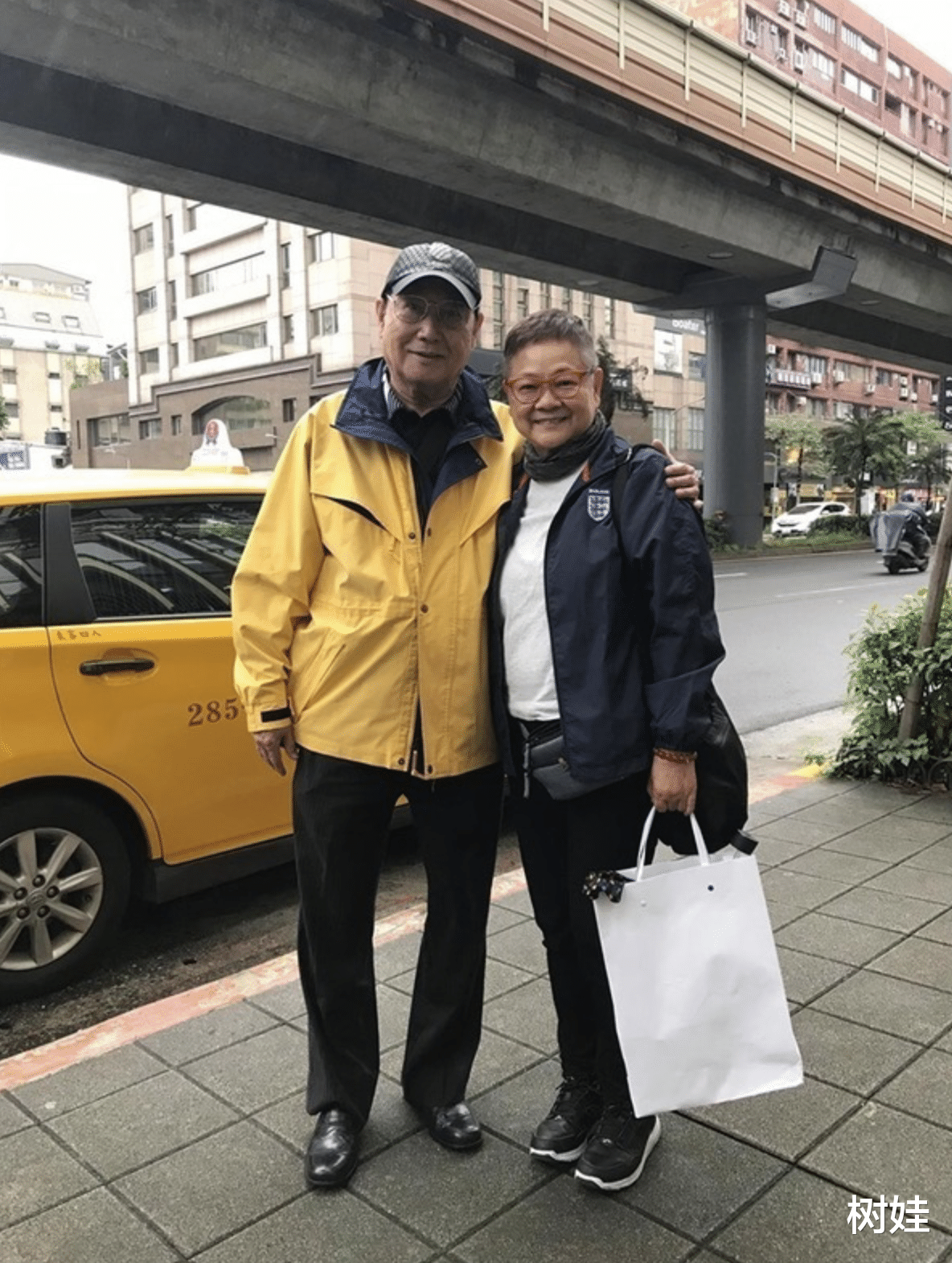 台湾|80岁资深艺人吕奇近况曝光，移居台湾生活低调，有楼有铺收租为生